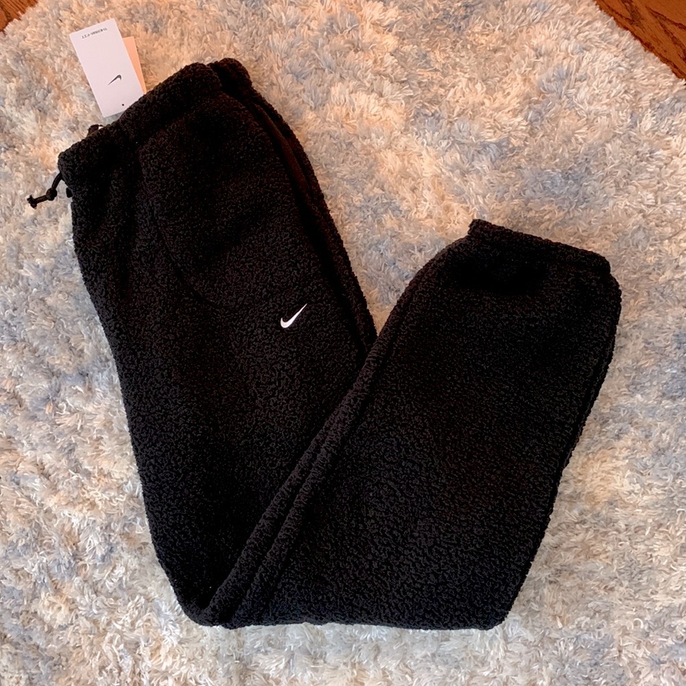 Nike Therma-FIT Training Pants